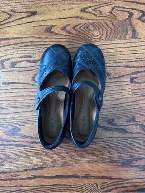 Cobb Hill by New Balance Women's Black Mary Jane Flats